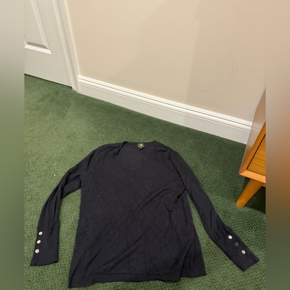 JM Collection Black Long Sleeve Tee sweater with silver studs on sleeve - Picture 4 of 14